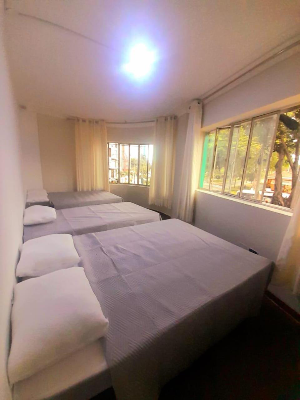 Mkl Barranco Hostel Lima Bagian luar foto